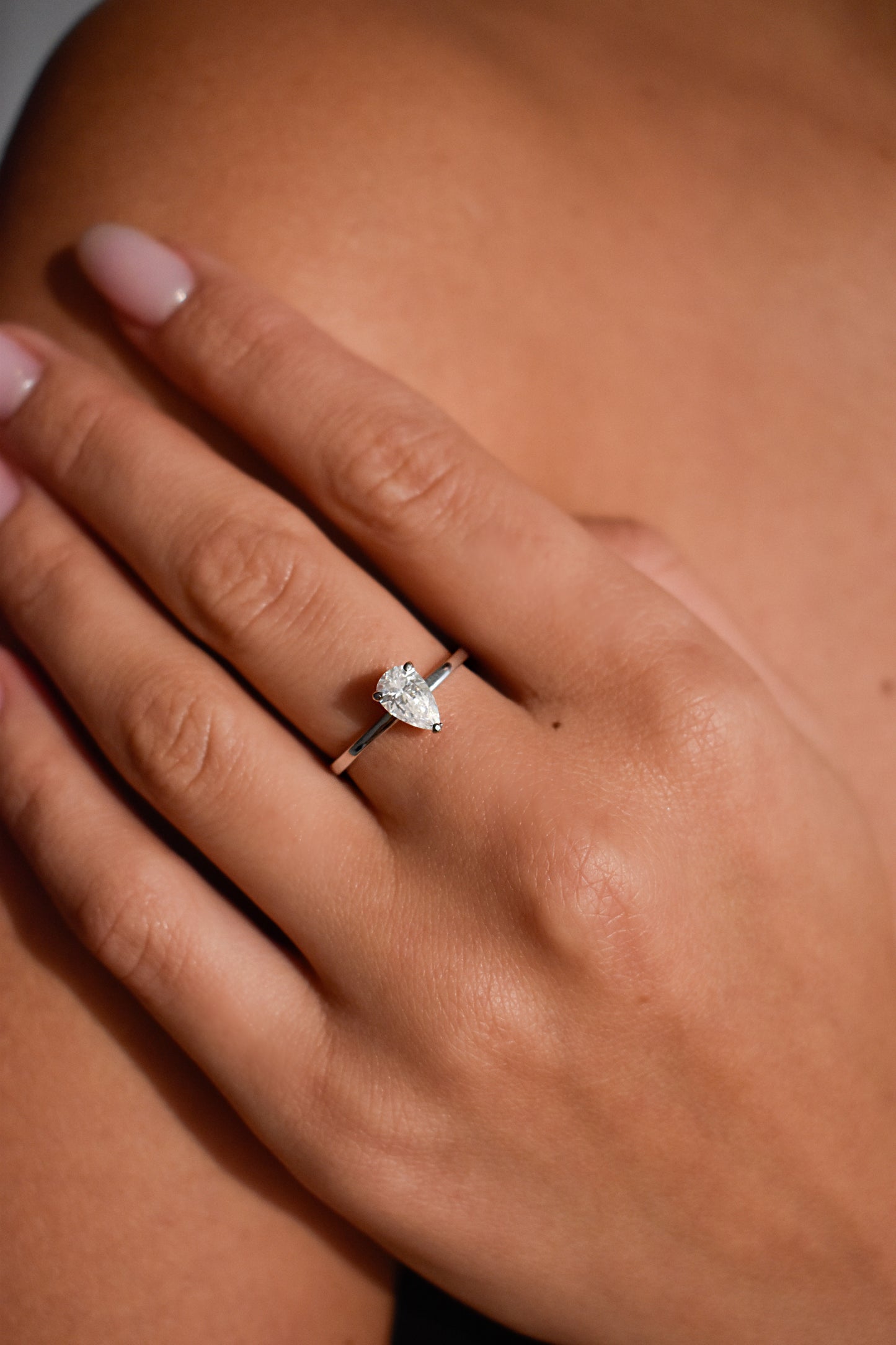 1 Carat Pear Shape Moissanite Ring
