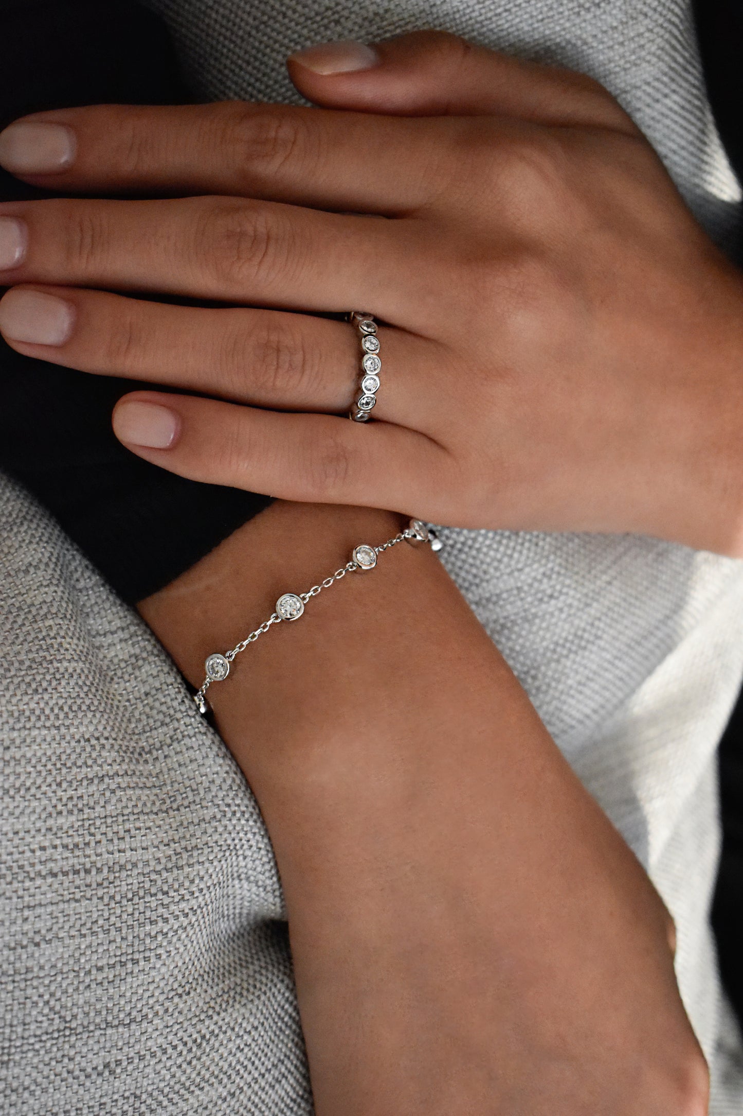 4mm Bezel Set Round Cut Moissanite Bracelet