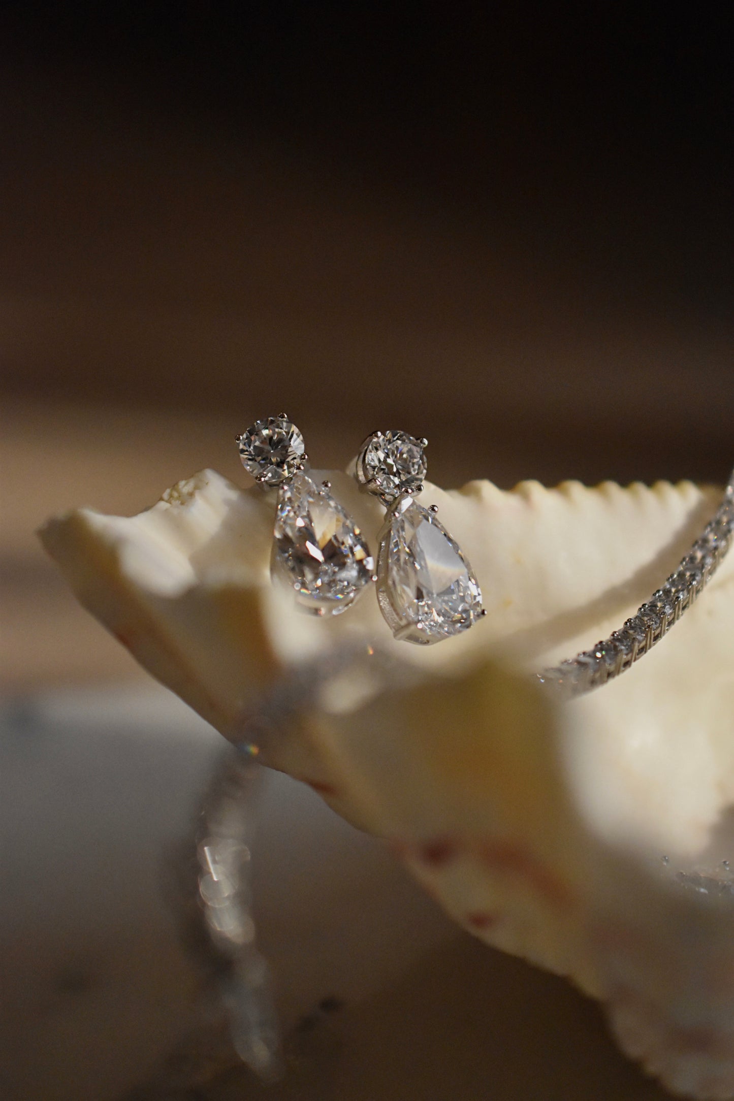 Pear Shape Duo Drop Earrings (M)
