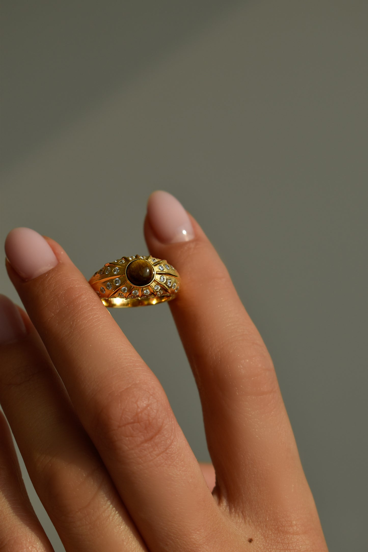 Tiger Eye Brushed Gold Ring