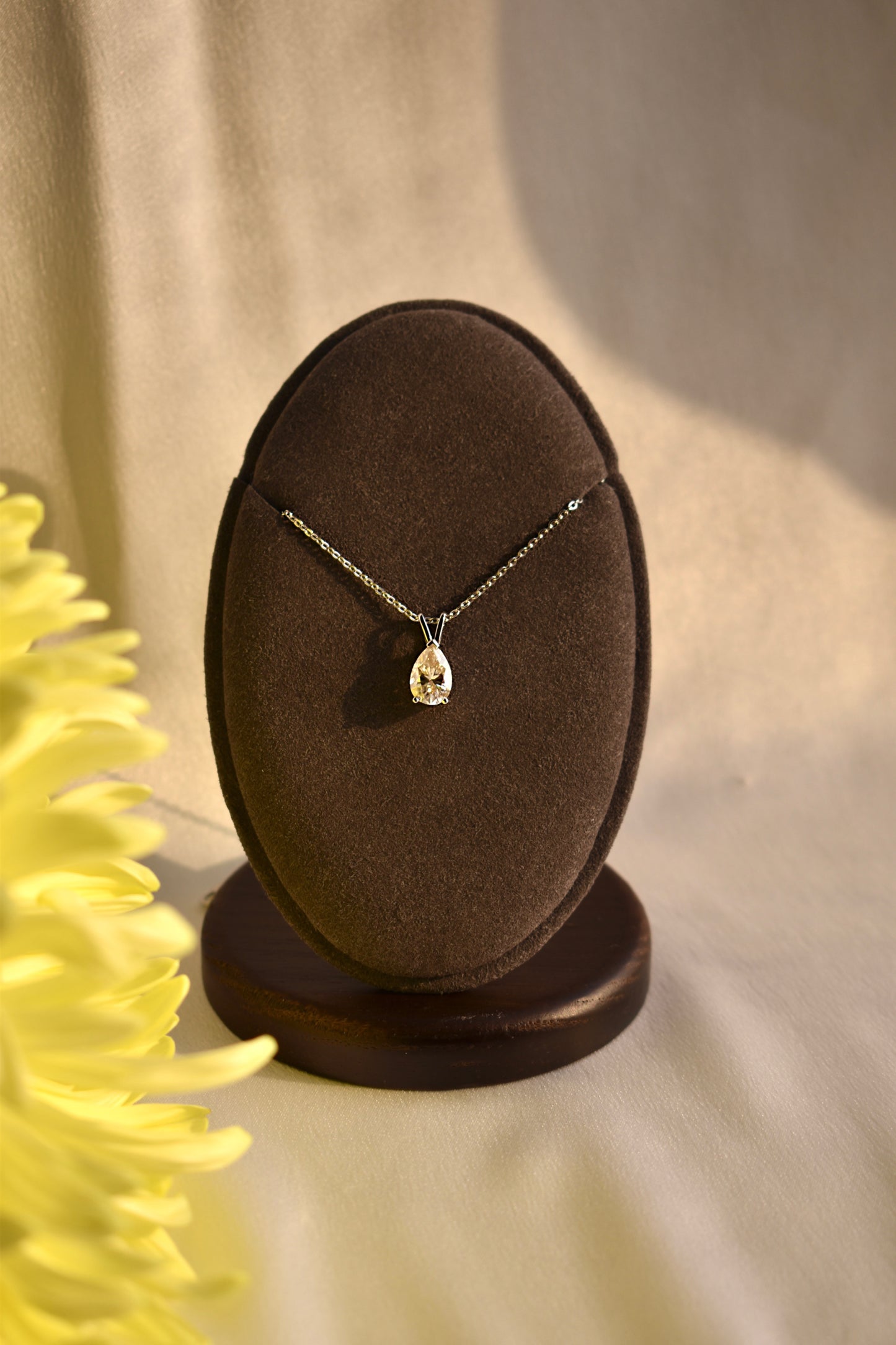 Mini Pear Shape Pendant in Cream Moissanite