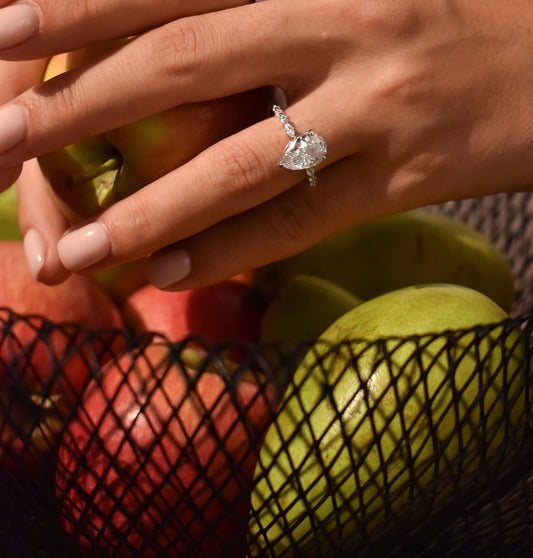 Mini Pear Shape Ring