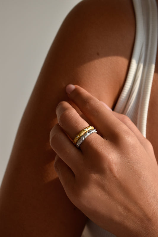 The Sun’s Light Band (Price per piece)