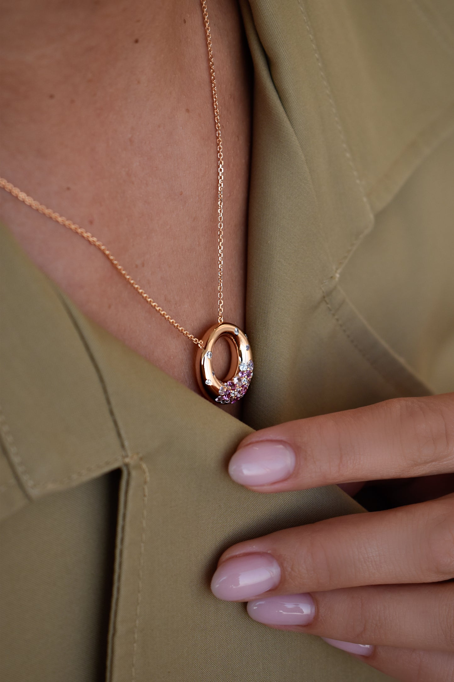 Pink Ombré Stones Round Shape Rose Gold Necklace