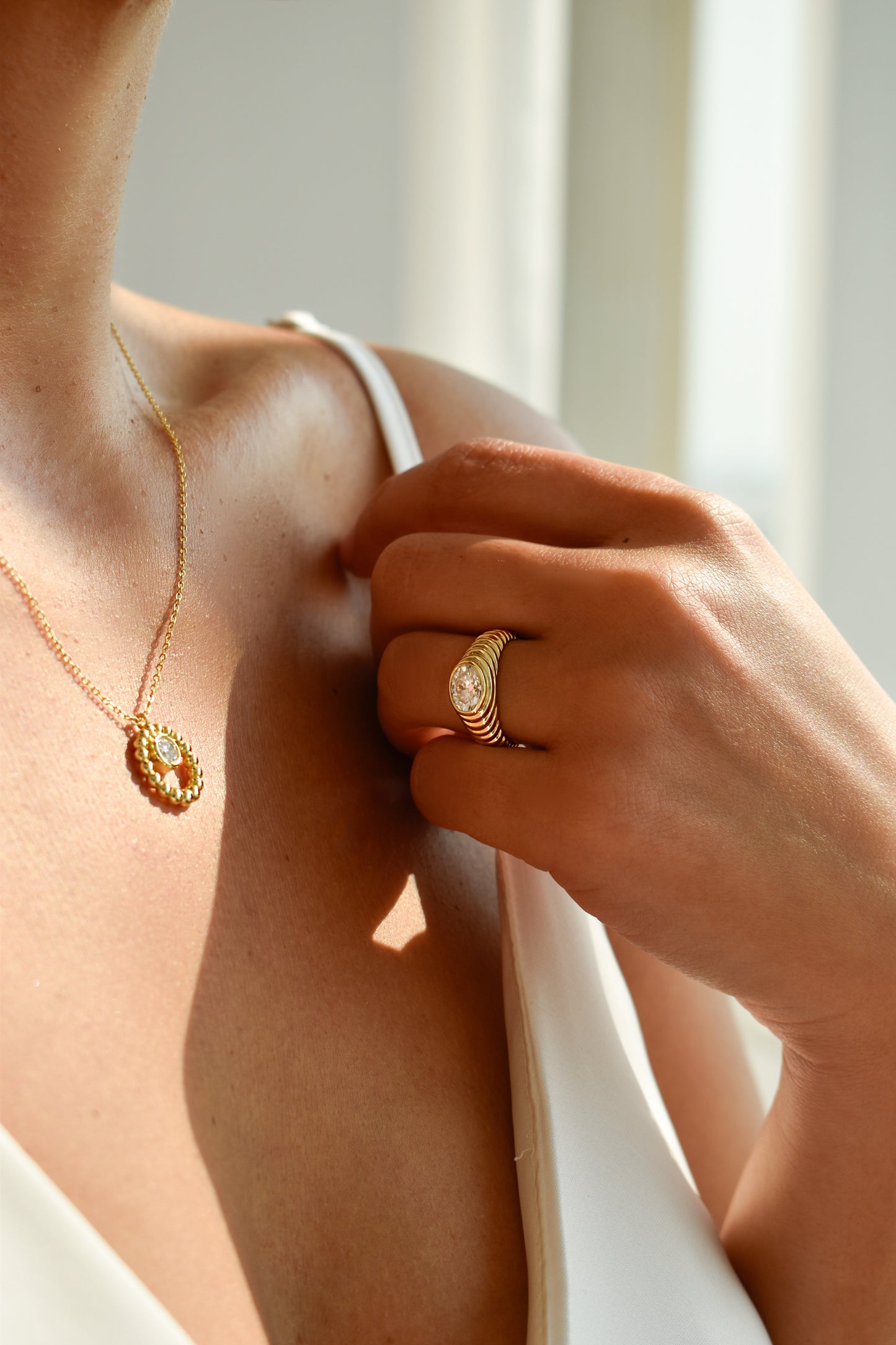 Circle Shape Gold Plated Necklace