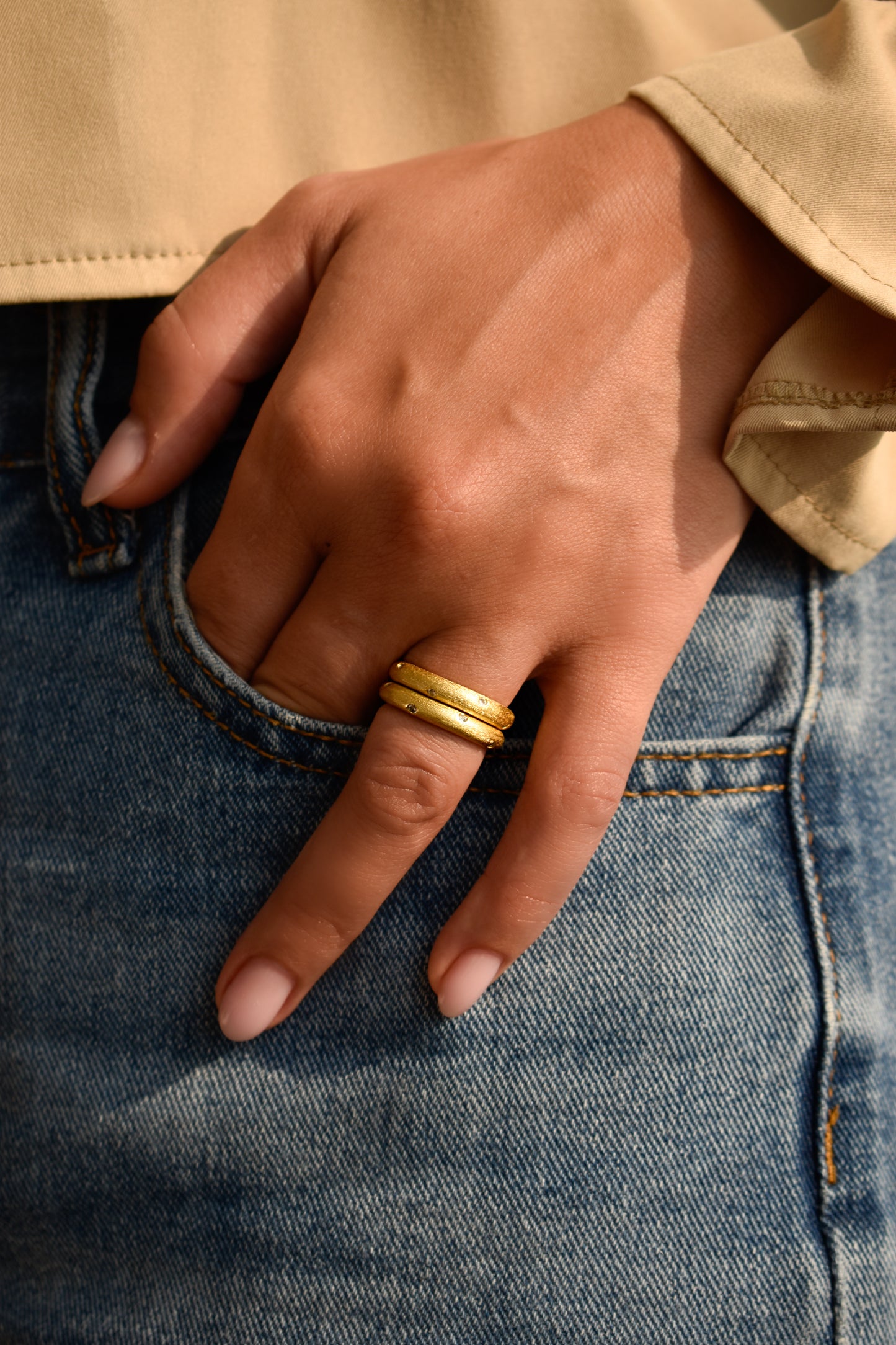 Aurora Brushed Gold Band (Price per piece)