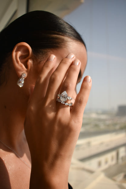 Winged Pear Shape Ring