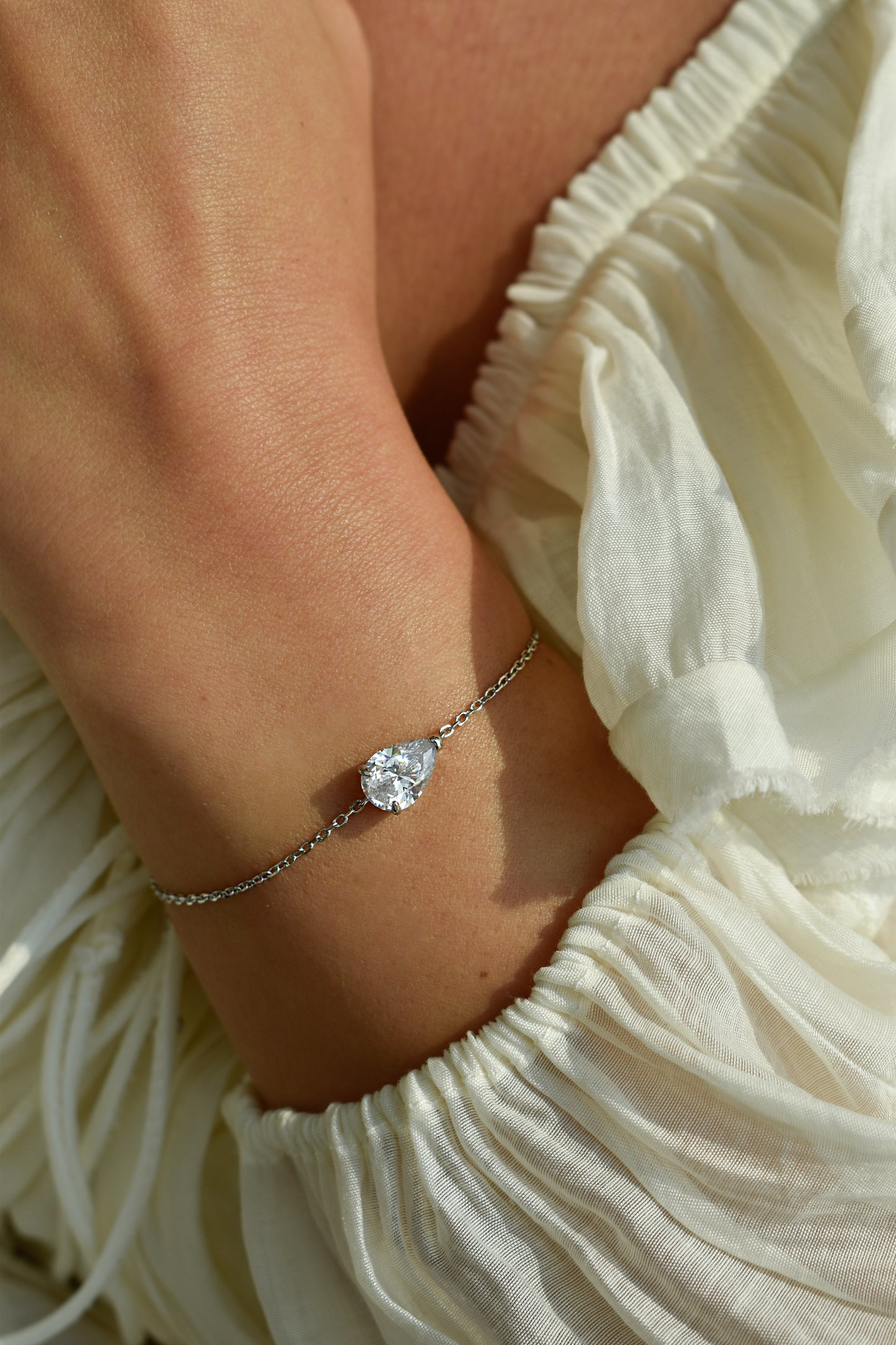 2 Carat Pear Shape Adjustable Chain Bracelet