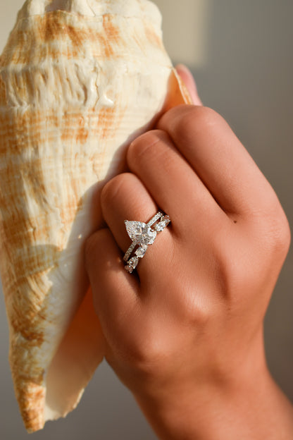 2 Carat Pear Shape Ring