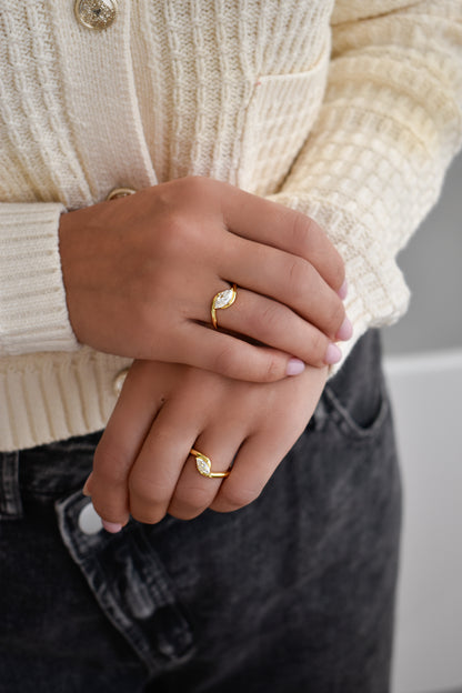 Wavy Marquise Cut Ring